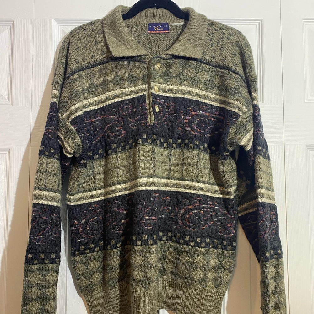Men's Patterned Sweater with Collar